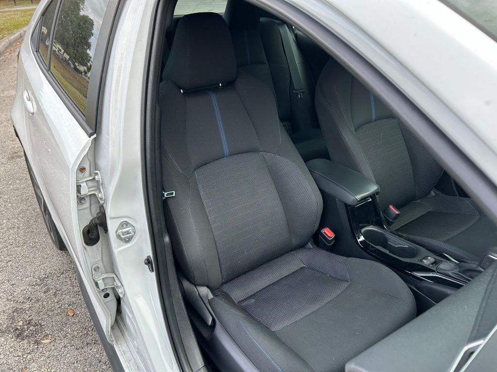 Thumbnail: 2022 Toyota Corolla - 15