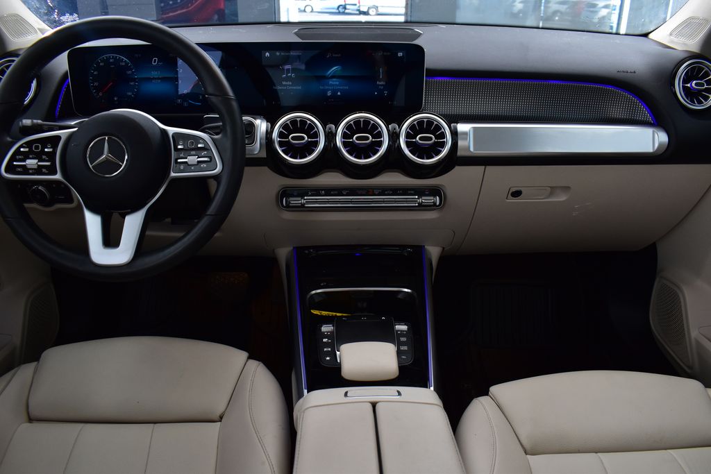 Thumbnail: 2021 Mercedes-Benz GLB - 25