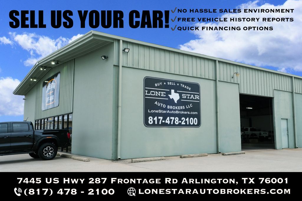 Bright White Clearcoat 2017 Jeep Cherokee Latitude FWD SUV / Crossover Front-Wheel Drive 9-Speed Automatic