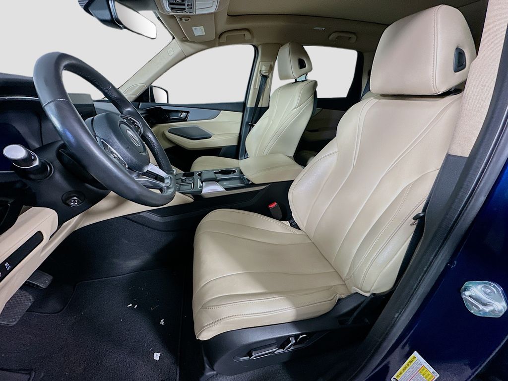 used 2024 Acura MDX car, priced at $38,999