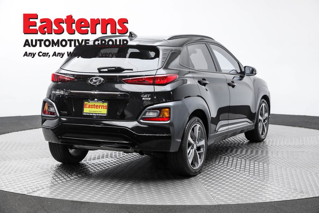 Used 2020 Black Hyundai Limited image 5