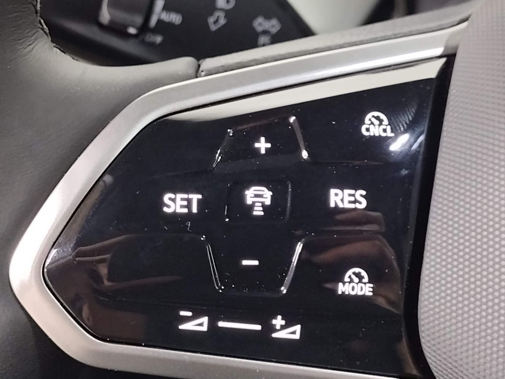 2025 Volkswagen ID. Buzz Pro S