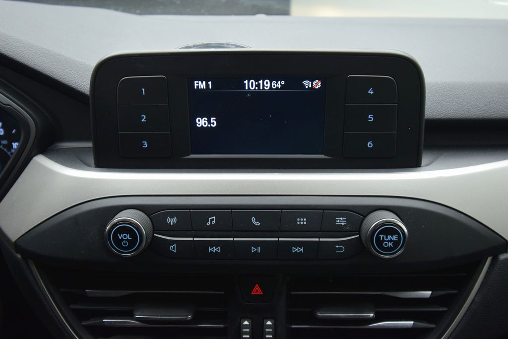 used 2022 Ford Escape car, priced at $17,998