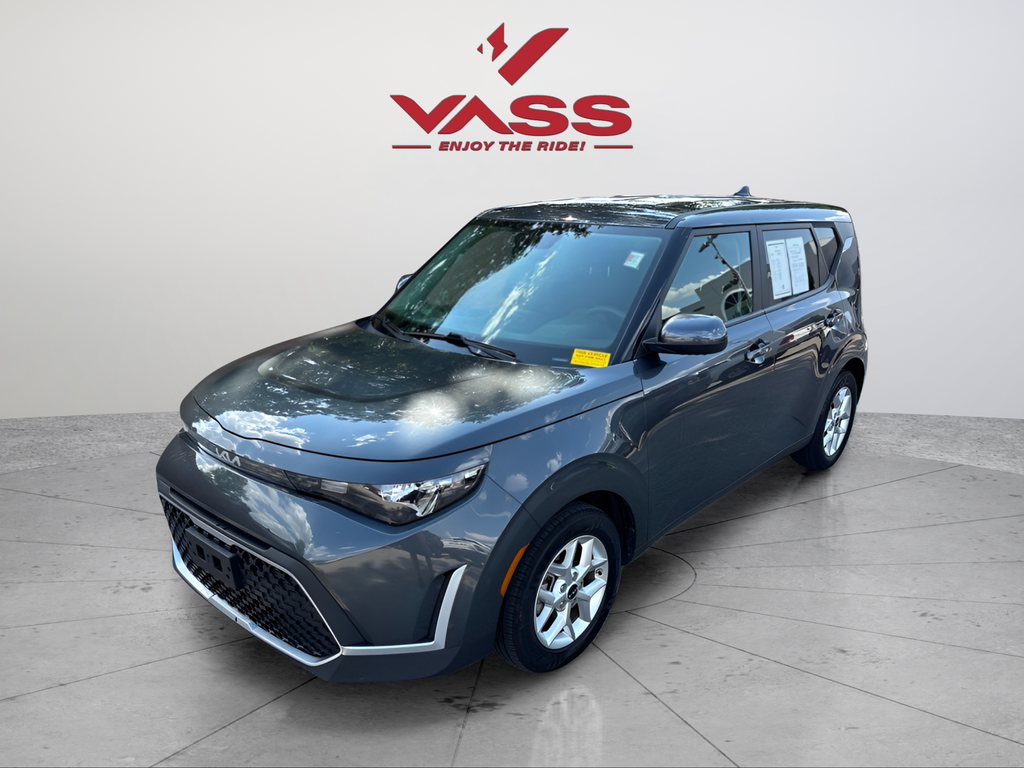 Gravity Gray 2024 Kia Soul SUV / Crossover Front-Wheel Drive Continuously Variable Transmission