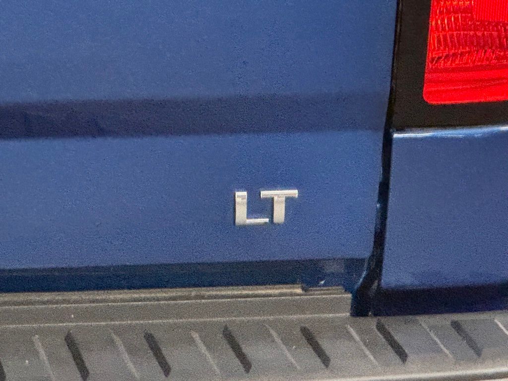 2017 Chevrolet Silverado 1500 LT photo 26