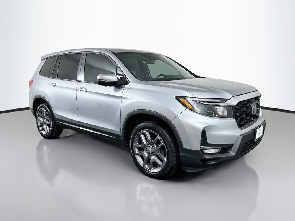 Thumbnail: 2023 Honda Passport - 3