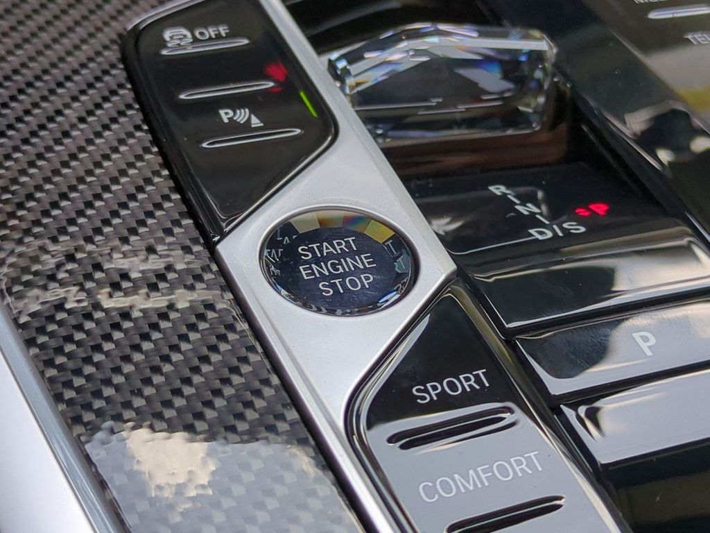 New 2027 Gray BMW M60i image 28
