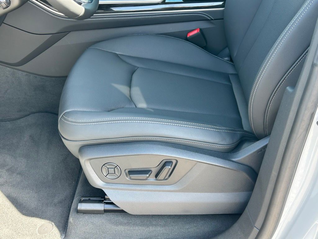 New 2026 White/off-white Audi  image 17