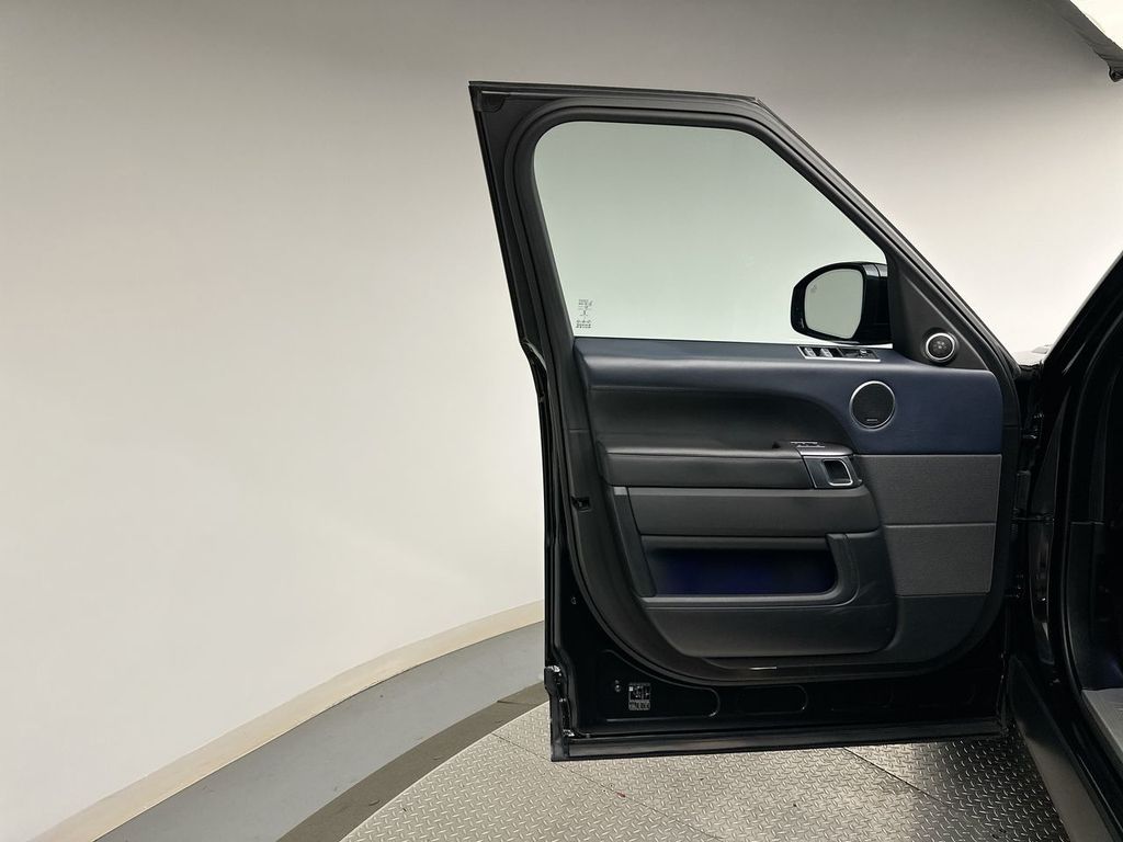 2022 Land Rover Range Rover Sport HST 11