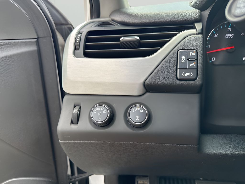 Used Car 2020 Gmc Yukon  Slt For Sale Under $30,000 In Austin, Texas