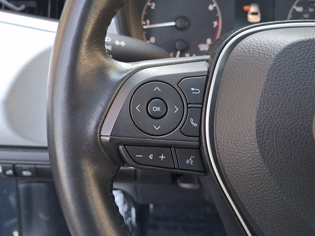 Thumbnail: 2023 Toyota Corolla - 21