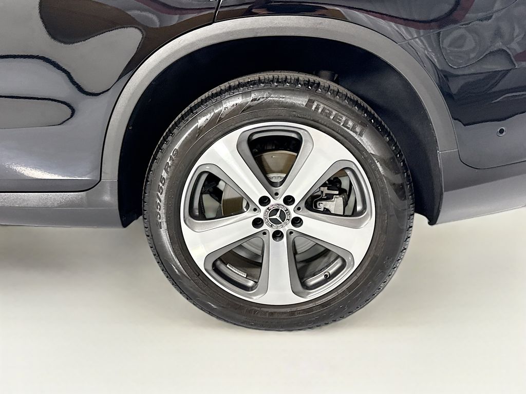 Thumbnail: 2023 Mercedes-Benz GLC - 31