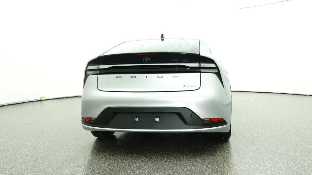 Thumbnail: 2026 Toyota Prius - 9