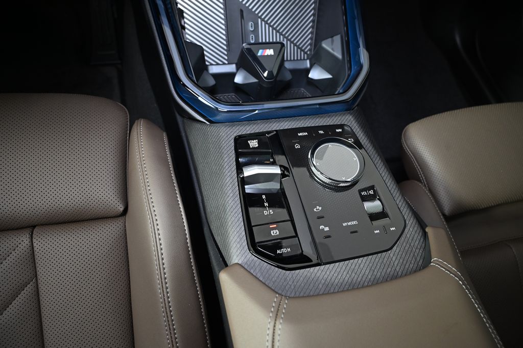 Thumbnail: 2025 BMW X3 - 19