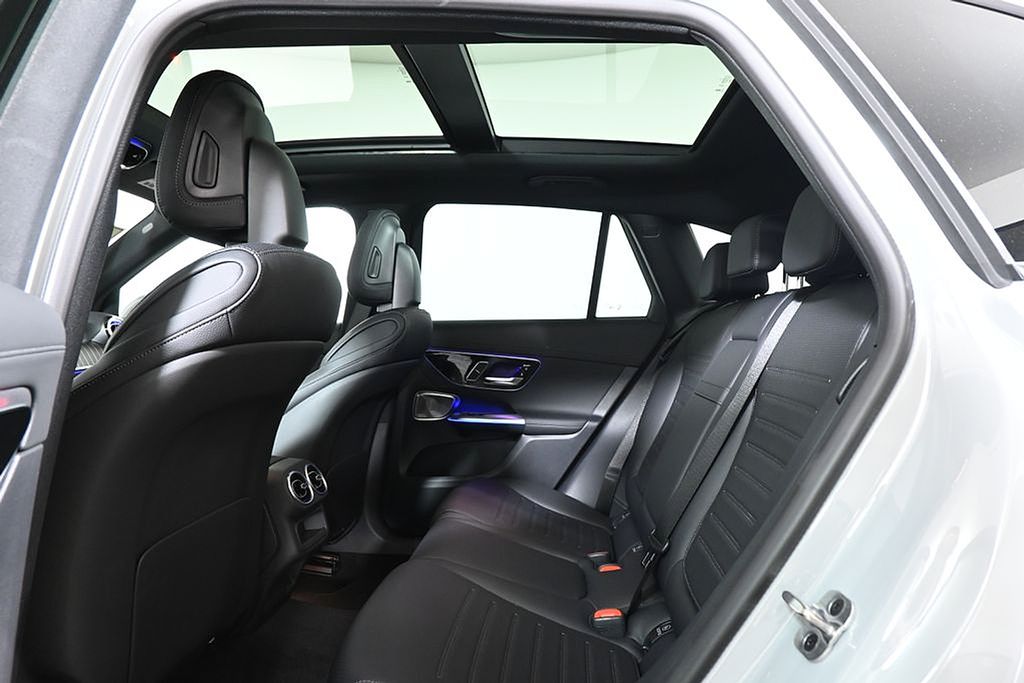 Thumbnail: 2026 Mercedes-Benz GLC - 26