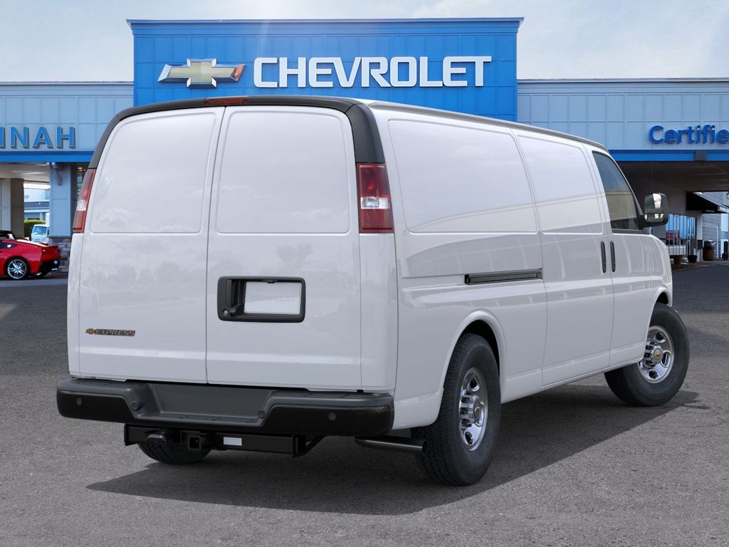 2025 Chevrolet Express 3500 Work Van