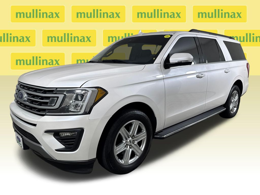 2019 White Platinum Clearcoat Metallic Ford Expedition Max XLT RWD SUV
