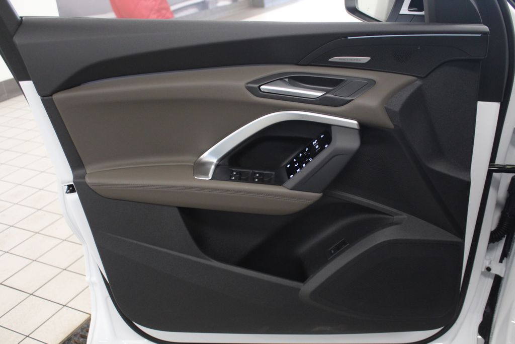 Thumbnail: 2026 Audi Q5 - 14