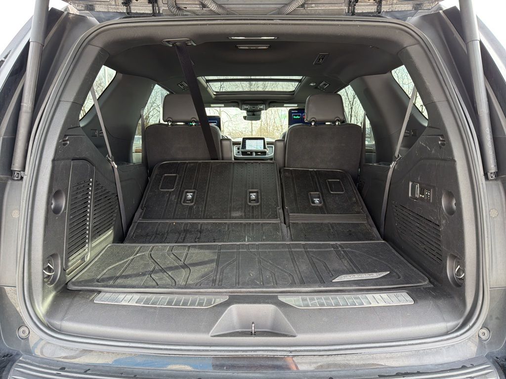 Thumbnail: 2023 Chevrolet Tahoe - 25