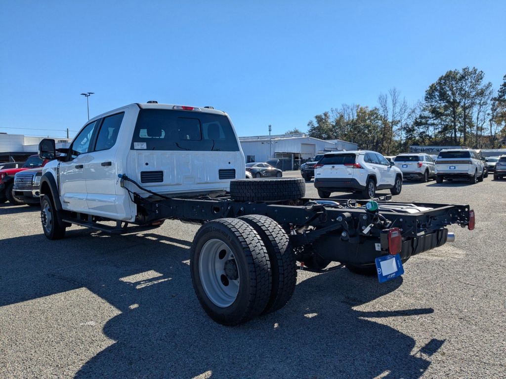 2025 Ford F-550 Chassis XL