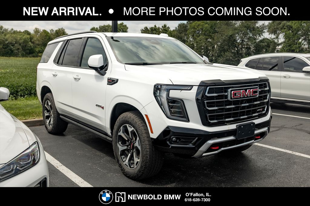 Summit White 2025 GMC Yukon SUV / Crossover Four-Wheel Drive