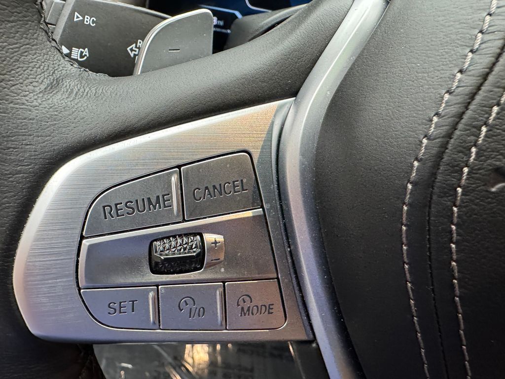 Certified Used 2024 White BMW xDrive40i image 14