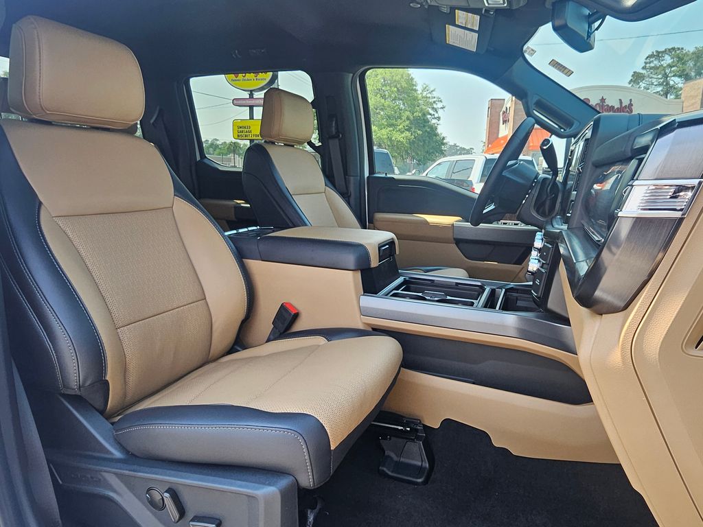 2026 Ford F-250SD Lariat White at Walterboro Ford