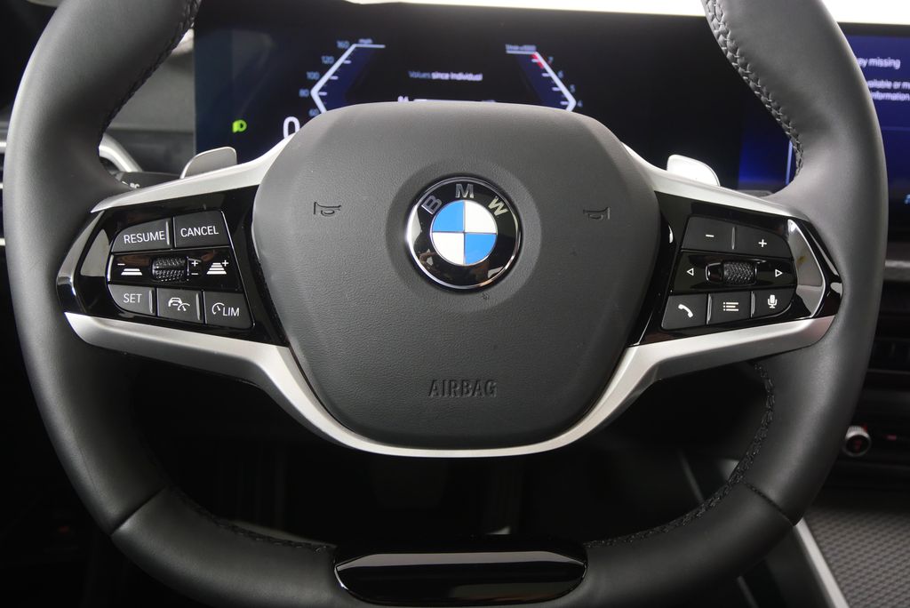 Thumbnail: 2025 BMW 3 Series - 18