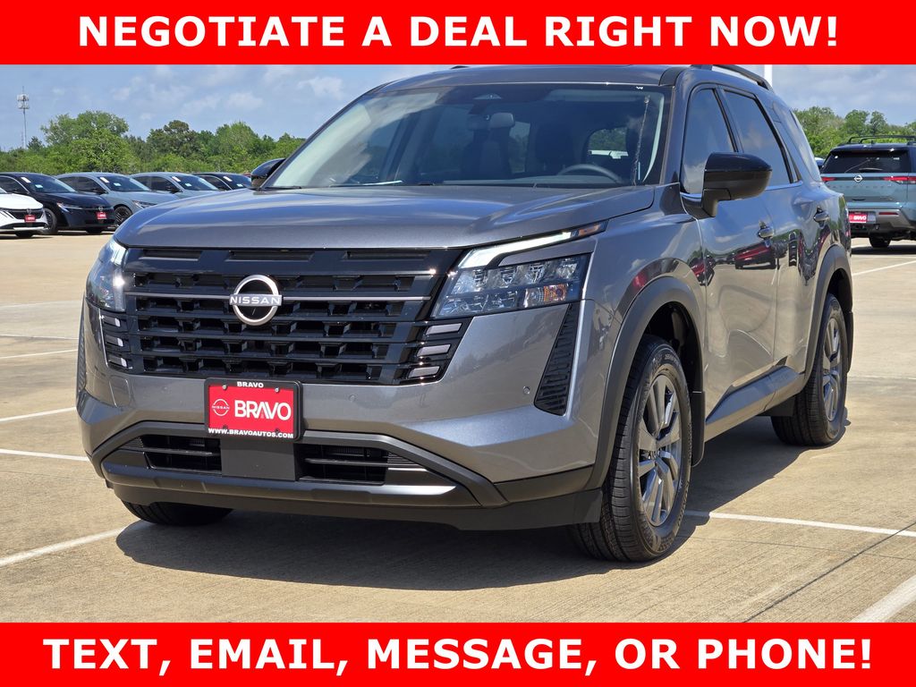 2026 Nissan Pathfinder SV