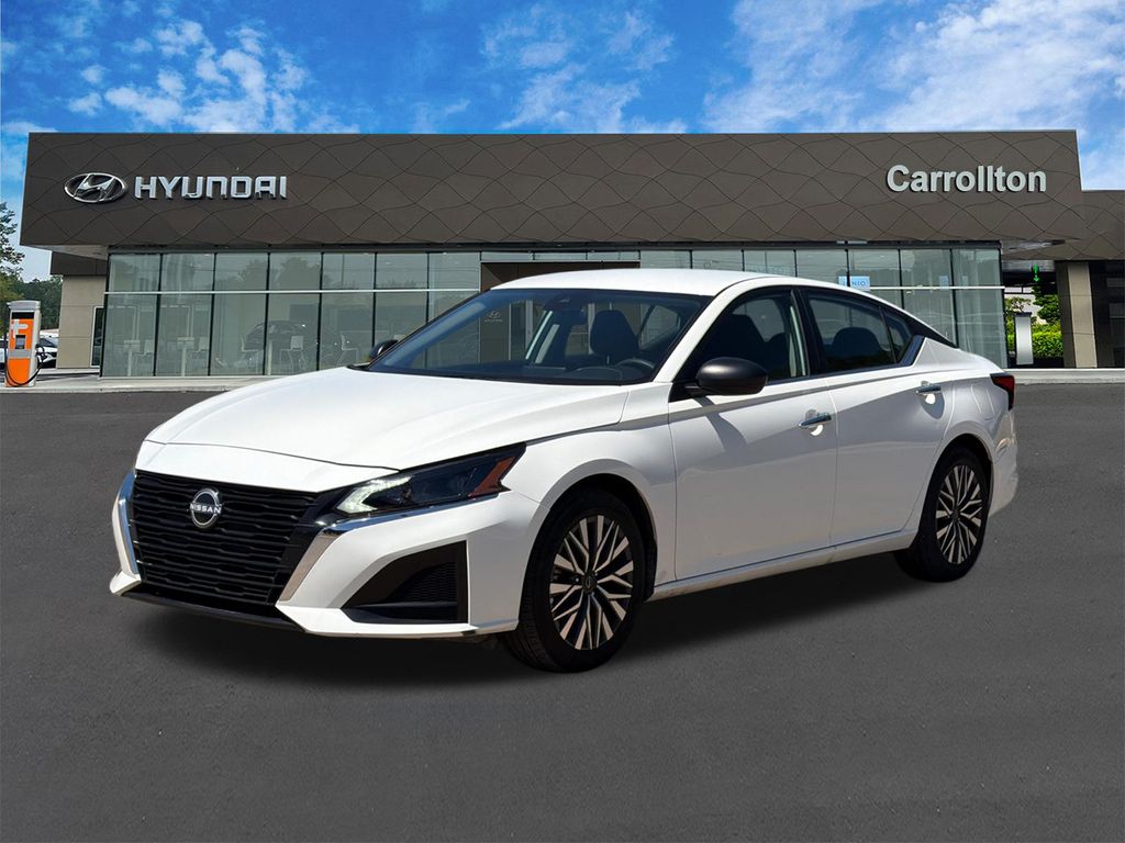 Glacier White 2025 Nissan Altima 2.5 SV FWD Sedan Front-Wheel Drive Continuously Variable Transmission