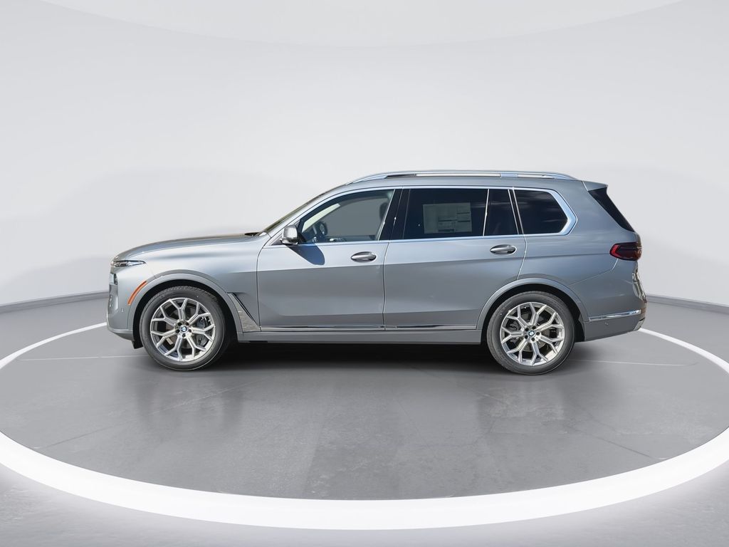 2025 BMW X7 xDrive40i 5