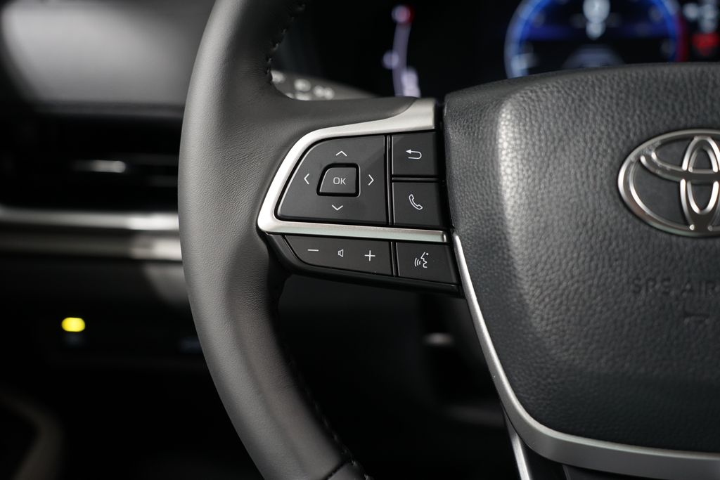 2025 Toyota Grand Highlander XLE 14