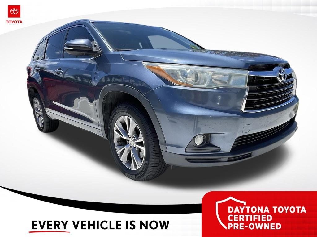 2015 Toyota Highlander XLE V6's photo