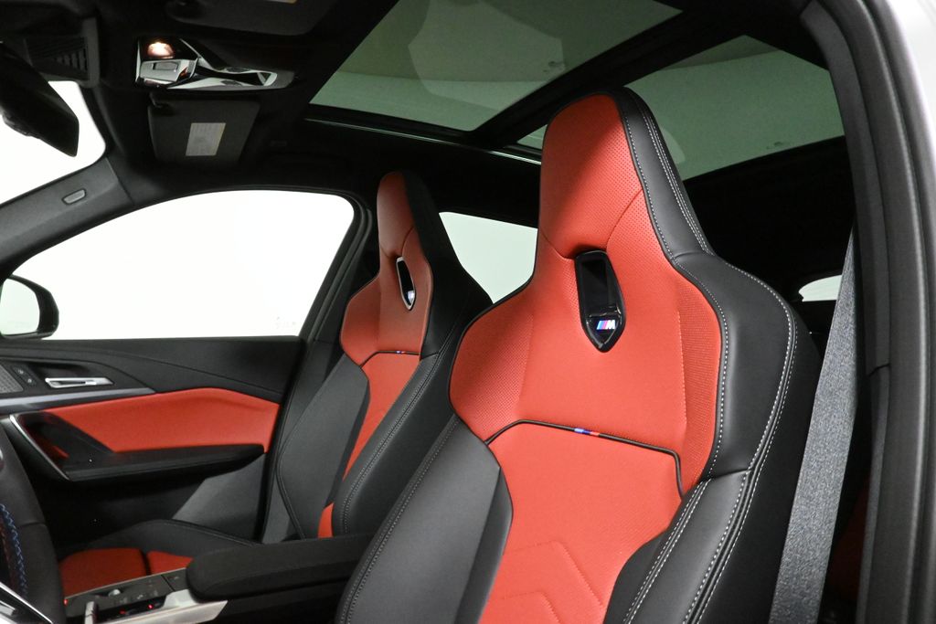 2025 BMW X1 M35i 16