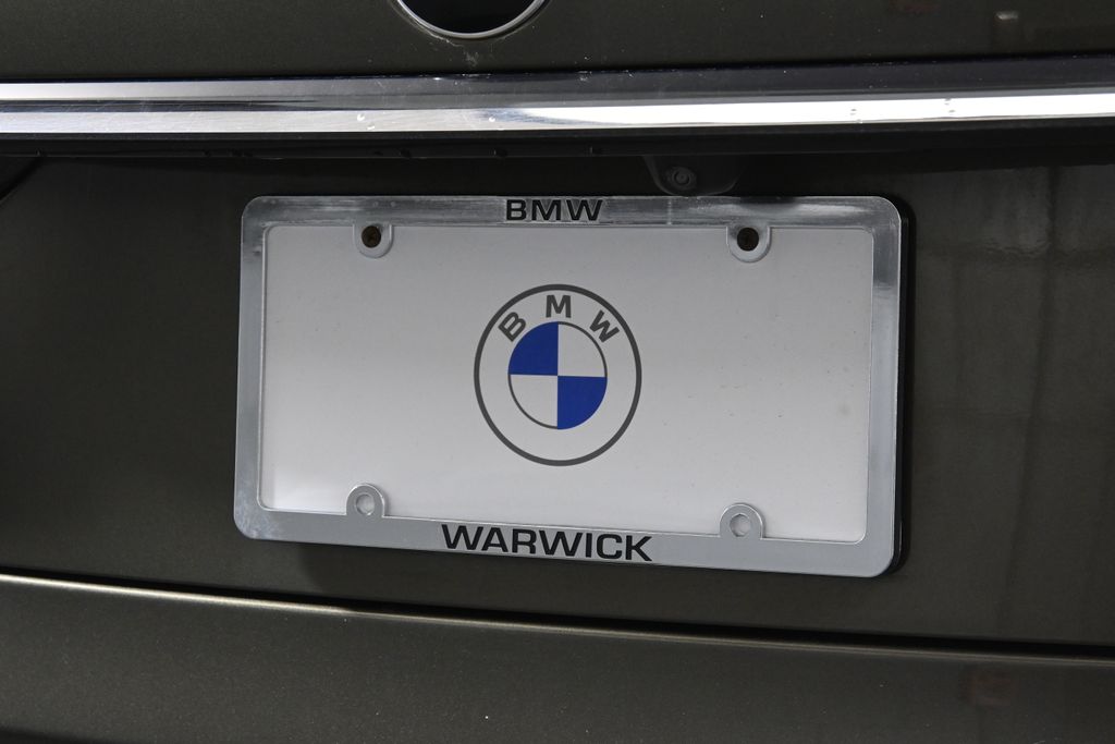 Thumbnail: 2023 BMW X7 - 14