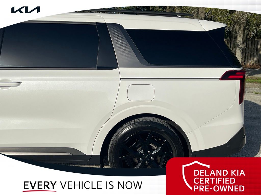 Used 2026 Kia Carnival Van