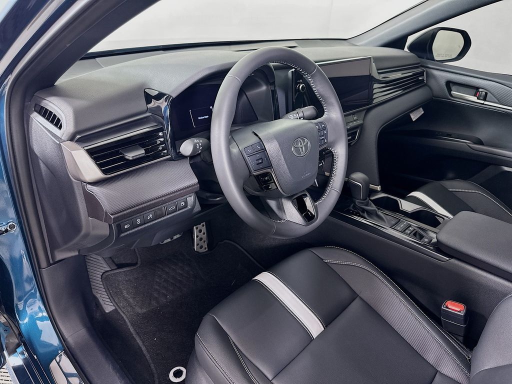 Thumbnail: 2025 Toyota Camry - 9