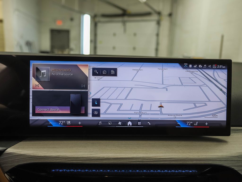 Thumbnail: 2026 BMW i4 - 15