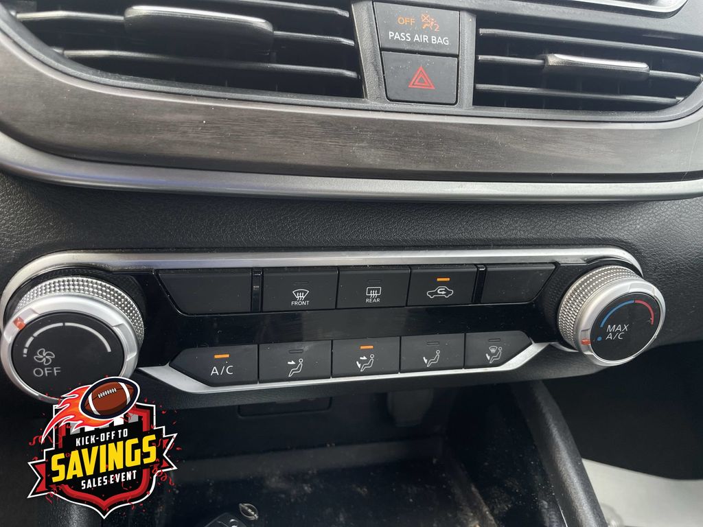 Used 2024 Nissan Altima Sedan