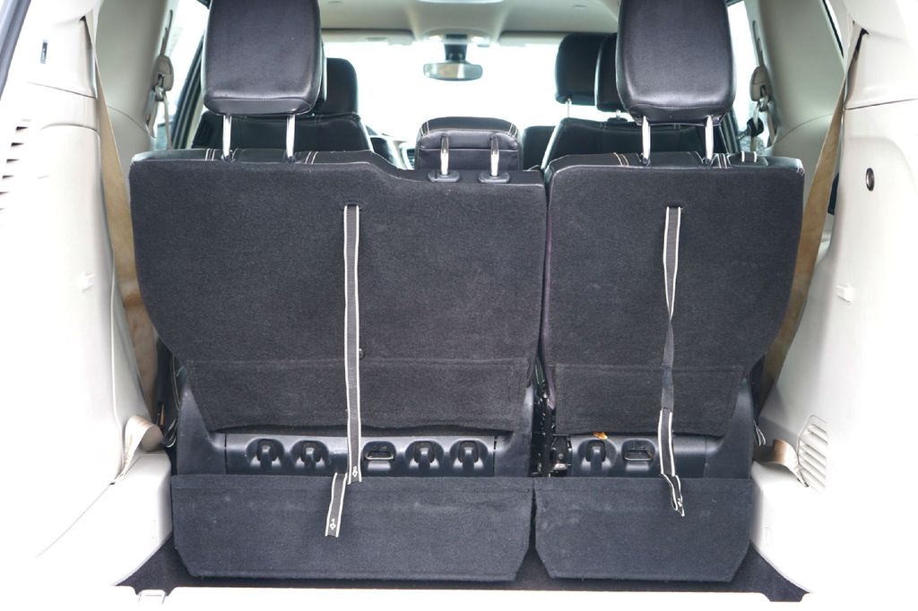 Used Car 2017 Chrysler Pacifica  Touring L For Sale Under $12,000 In Taylor, Texas