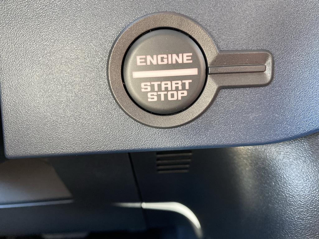 New 2025 Marsh Gray Ford Raptor image 36