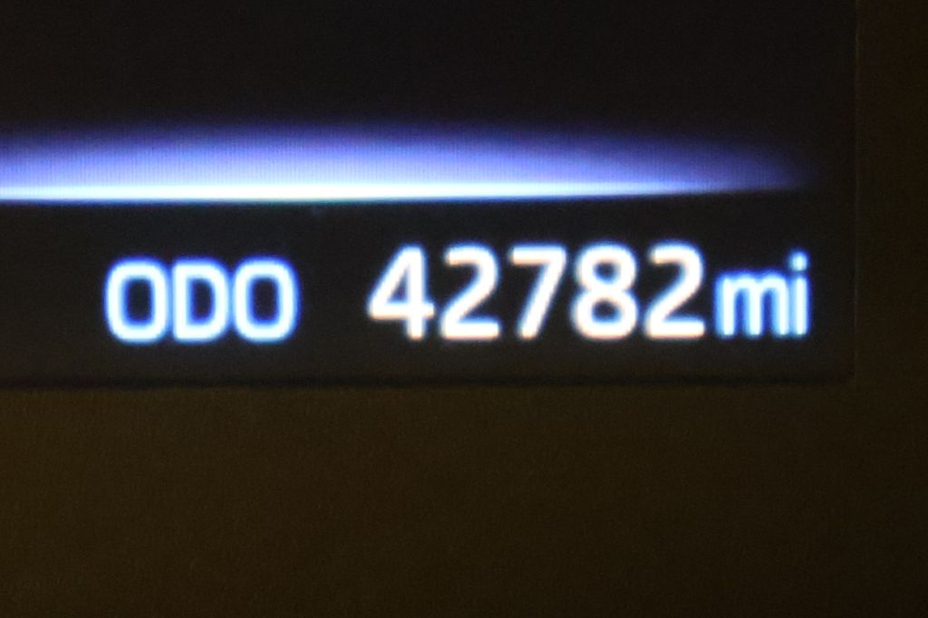 Thumbnail: 2023 Toyota Corolla - 25