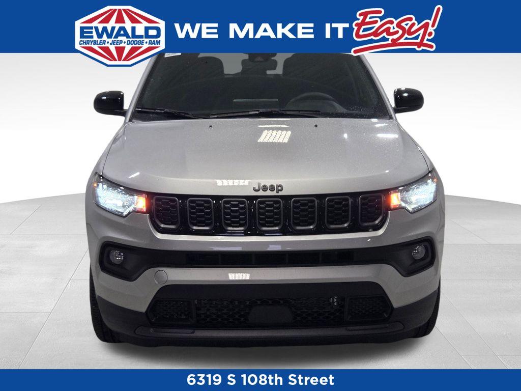 2025 Jeep Compass Latitude photo