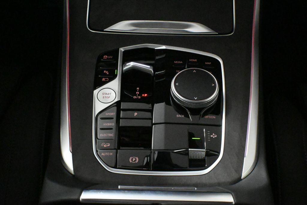 Thumbnail: 2026 BMW X5 - 26