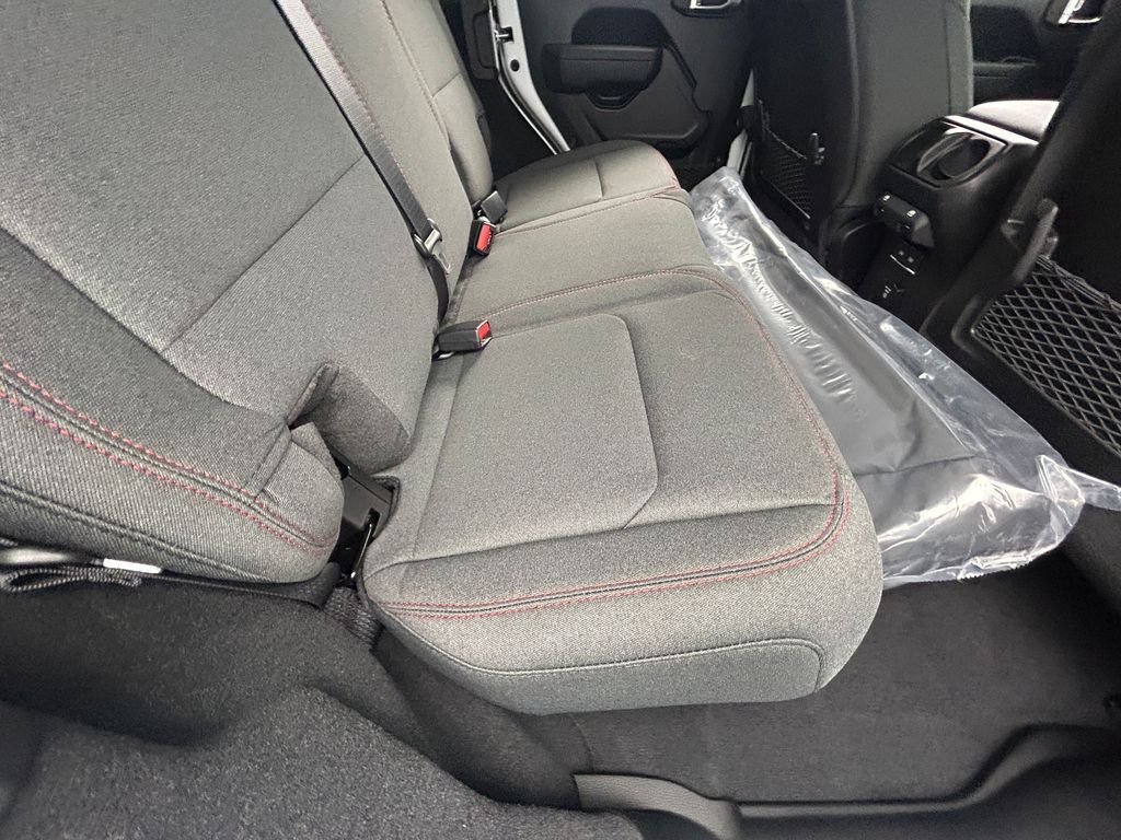 New 2026 Bright White Clearcoat Jeep Rubicon image 21