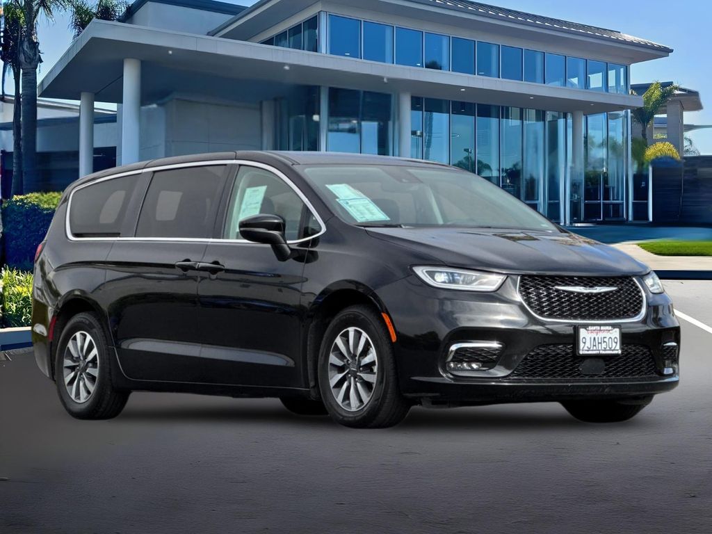 2023 Chrysler Pacifica Touring L FWD