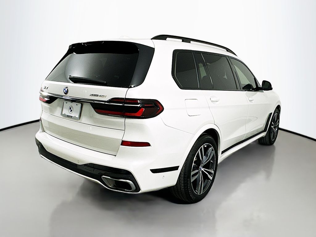 2023 BMW X7 xDrive40i 5