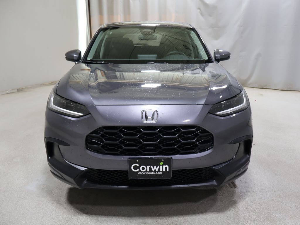 View vehicle photo 2