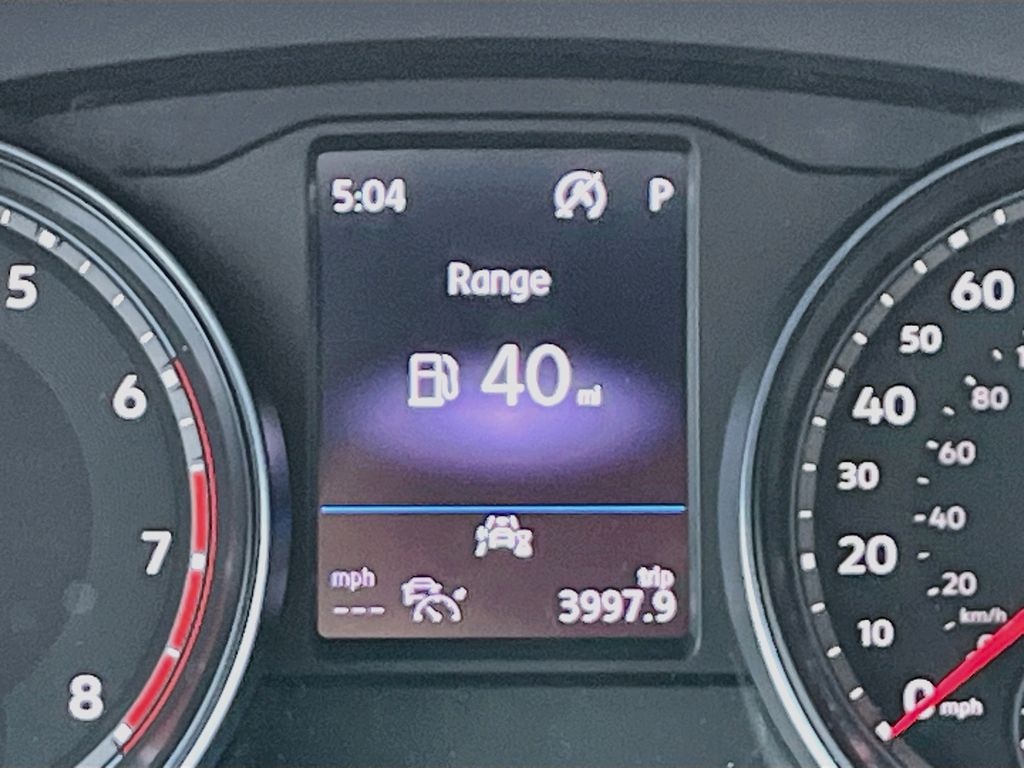2021 Volkswagen Atlas 3.6L V6 SE w/Technology Gray at Bravo Nissan