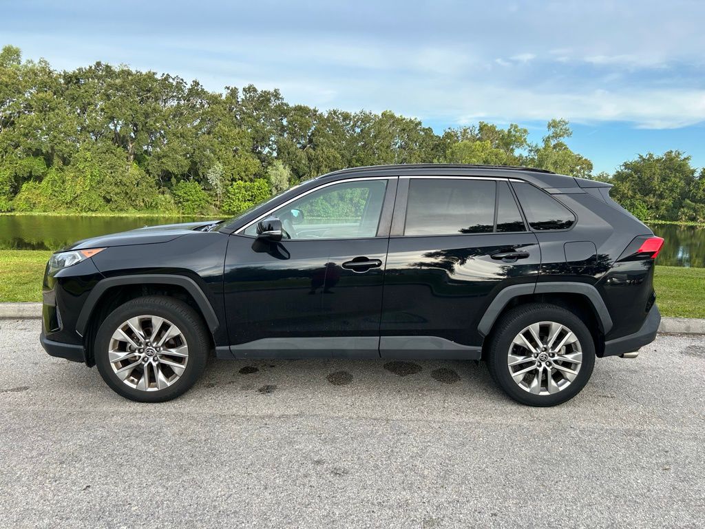 Thumbnail: 2021 Toyota RAV4 - 2